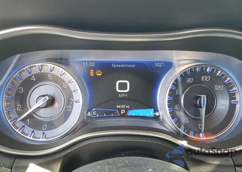 2019 Chrysler 300 Touring из США, поврежденный, VIN 2C3CCAAG5KH755573